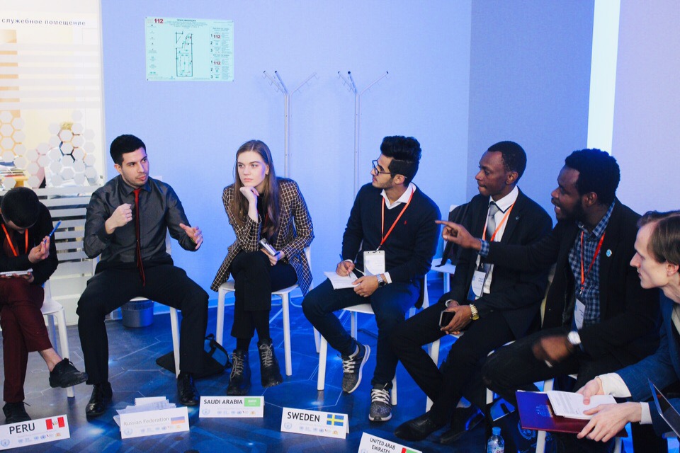 model UN ekb.jpg