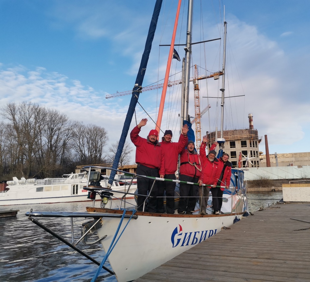 Sibir_yaht.jpg