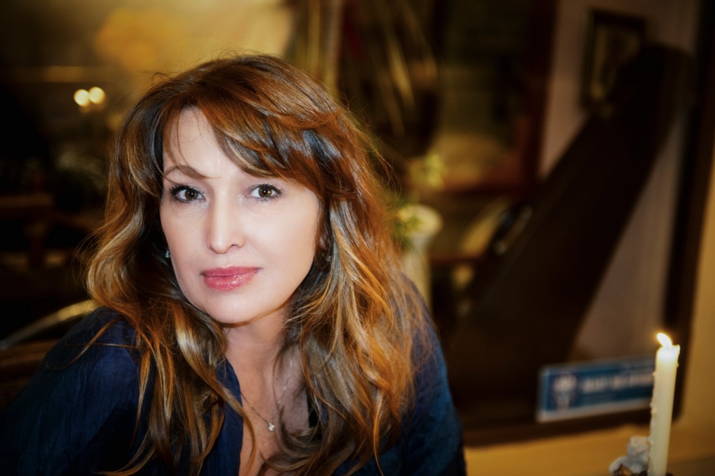 Алевтина Юрьевна Захарова – председатель Международной ассоциации родного языка (IMTA), исполнительный секретарь КСОРС в Швейцарии, член Русского Европейского альянса