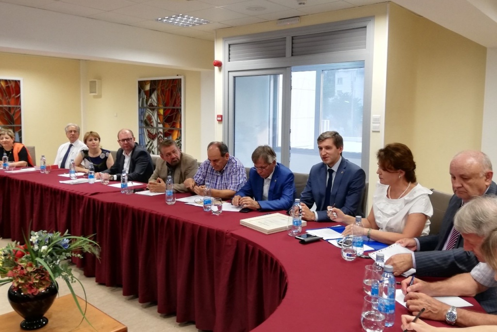 compressed_file (13).jpeg